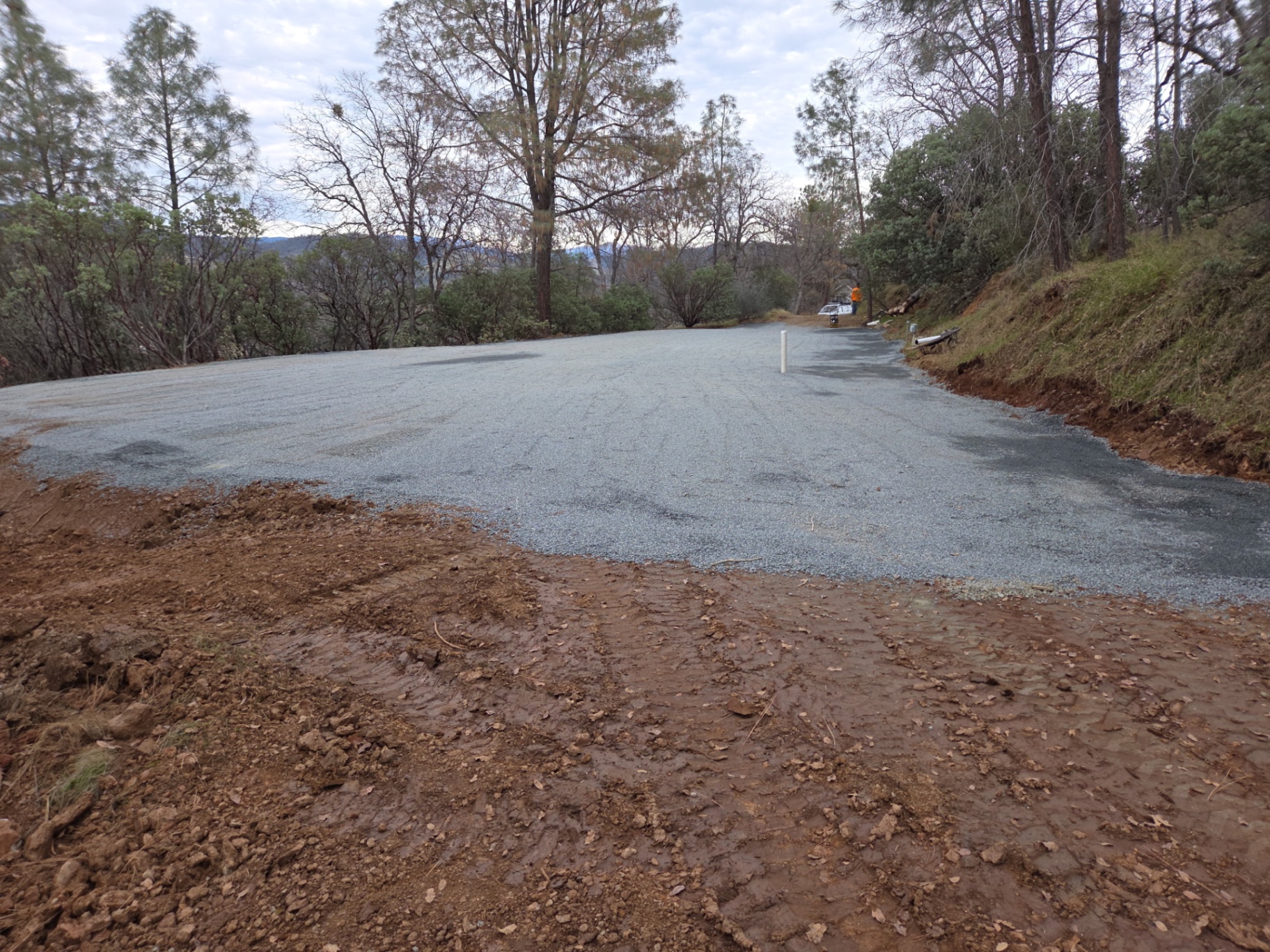 Hillside gravel pad and turnaround